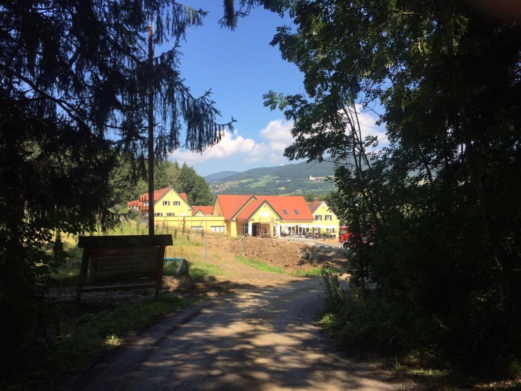 Hotel Restaurant Grune Au Poellau Zewnętrze zdjęcie