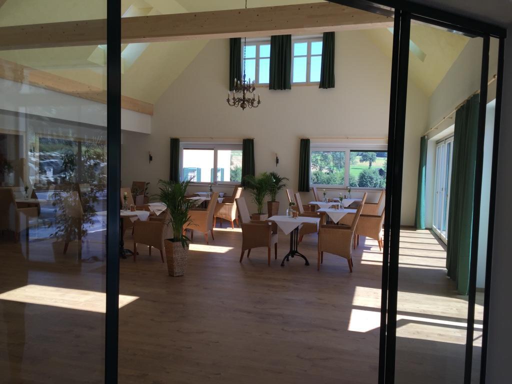 Hotel Restaurant Grune Au Poellau Zewnętrze zdjęcie